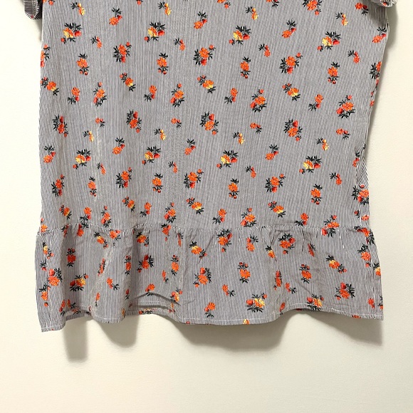 🔥 ASOS blue white striped red floral ruffle hem peplum short sleeve top - Picture 7 of 16